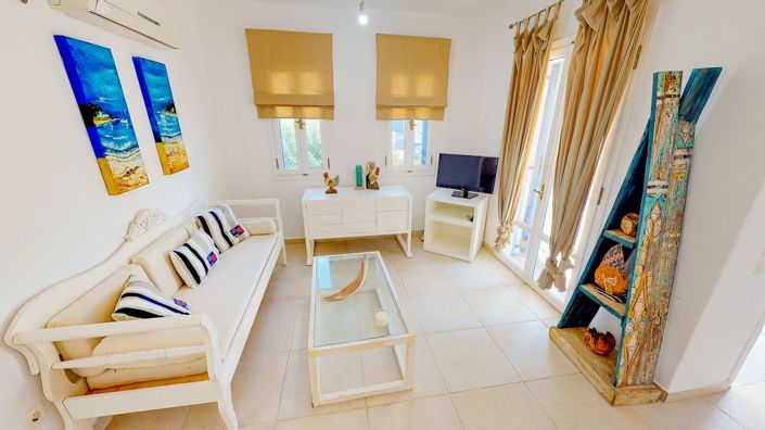 Image No.6-2 Bed House for sale