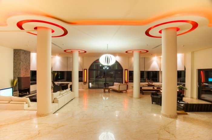 Image No.1-3 Bed House for sale