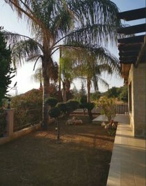 1 - Paramytha, Maison