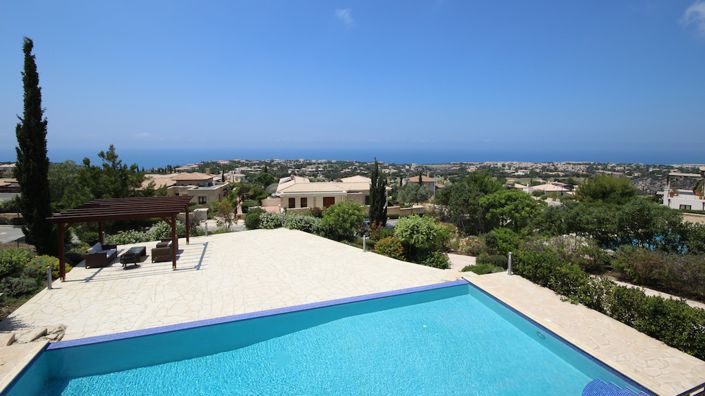 Image No.5-5 Bed Villa for sale