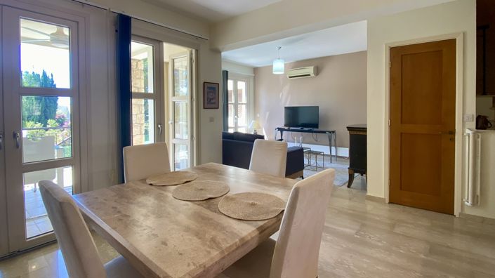 Image No.2-Villa de 2 chambres à vendre à Aphrodite Hills