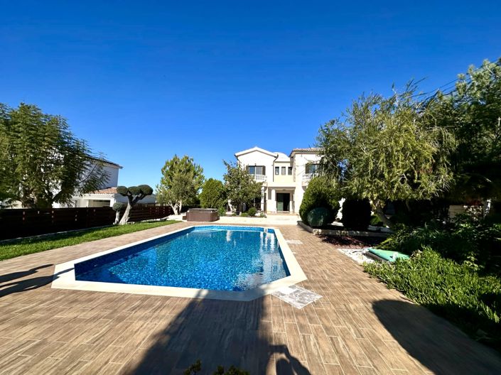 Image No.14-4 Bed Villa for sale