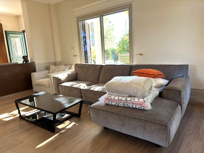 Image No.18-4 Bed Villa for sale