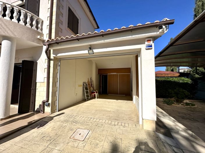 Image No.4-4 Bed Villa for sale