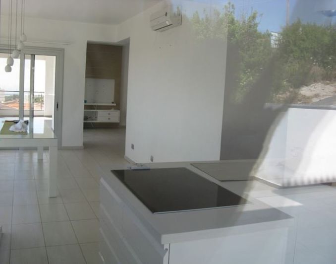 Image No.1-4 Bed House for sale