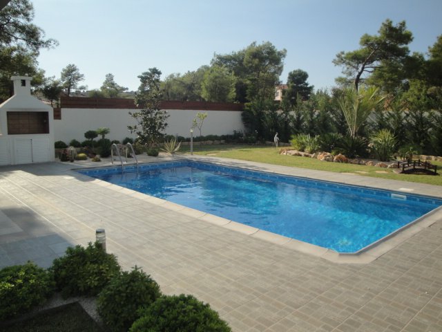 Image No.1-3 Bed House for sale