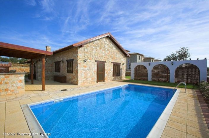 Image No.1-4 Bed House for sale