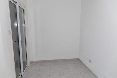 21-downstairs-room-scaled