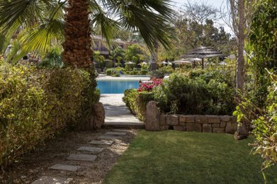 aphrodite-gardens-scaled