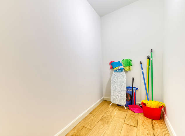 Image No.26-4 Bed Property for sale