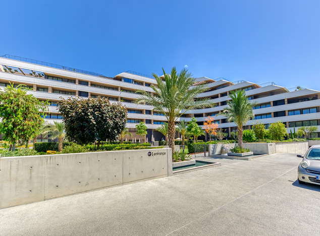 Image No.37-4 Bed Property for sale