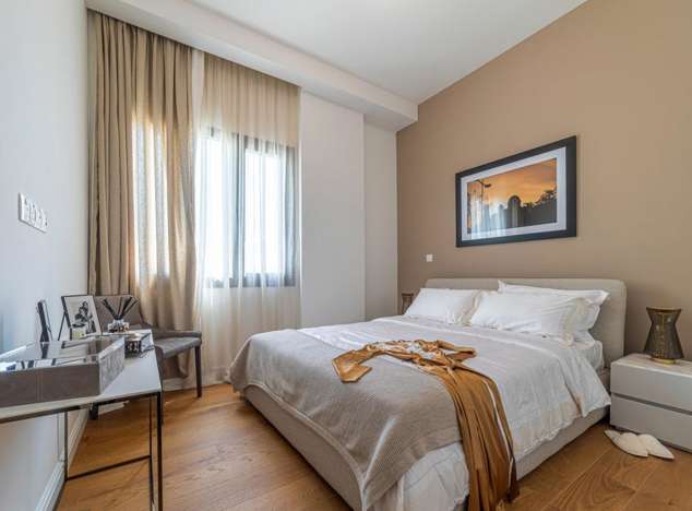 Image No.18-2 Bed Apartment for sale