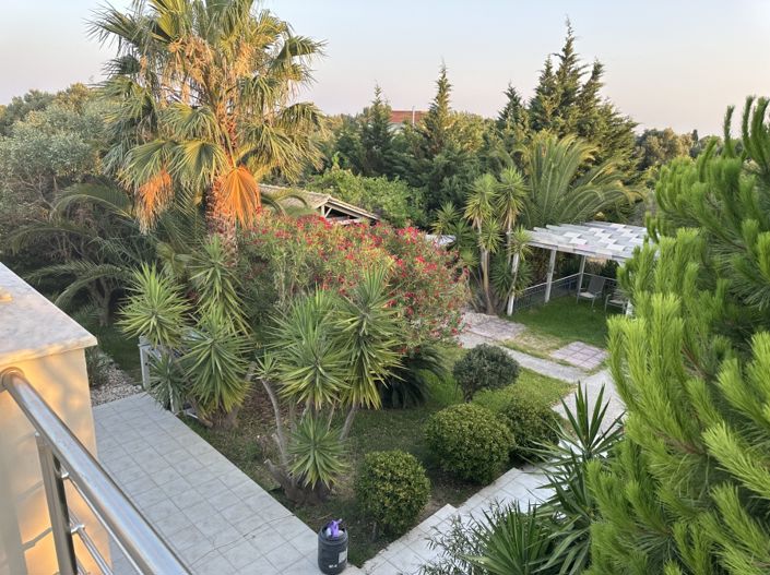 Image No.12-3 Bed Villa for sale