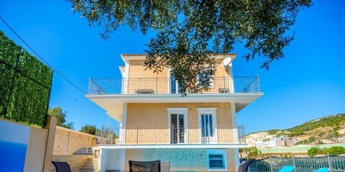 Image No.3-5 Bed Villa for sale