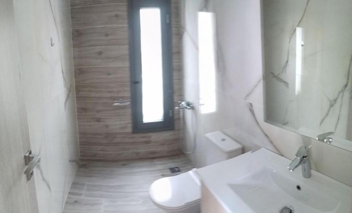 Image No.11-3 Bed Villa for sale