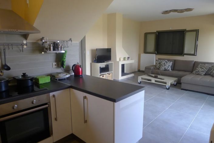 Image No.9-2 Bed Villa for sale