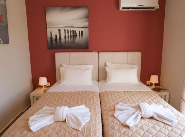 Image No.13-2 Bed Villa for sale