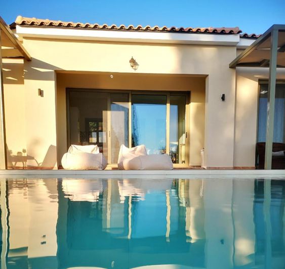 Image No.9-2 Bed Villa for sale