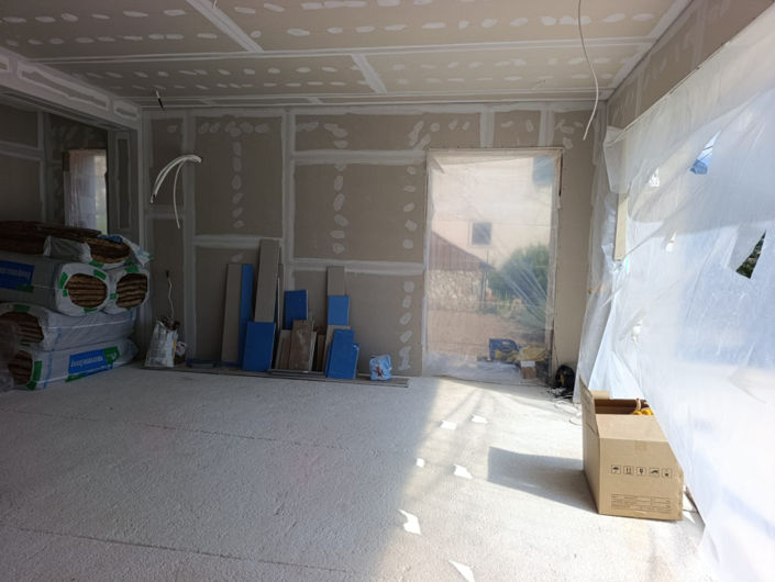 Image No.17-2 Bed Property for sale