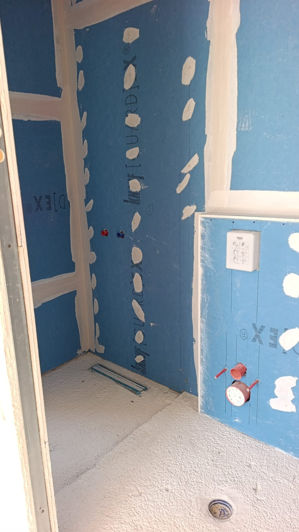 Image No.20-2 Bed Property for sale