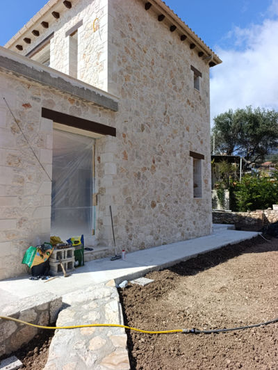 Image No.8-2 Bed Property for sale