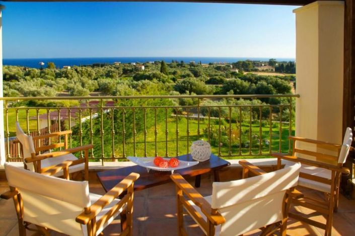 Image No.2-3 Bed Villa for sale