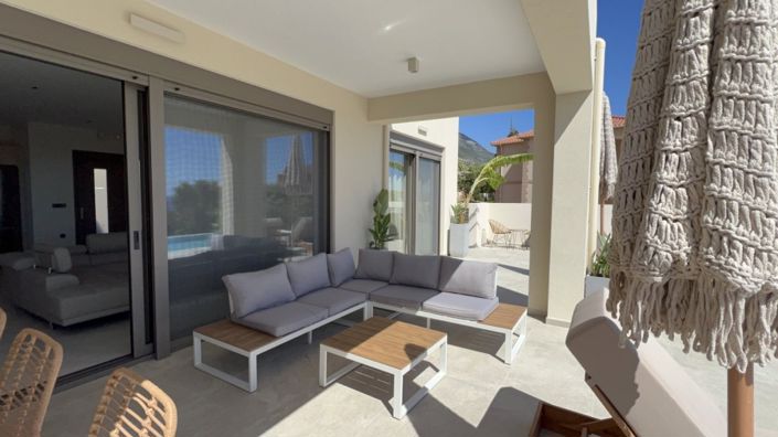 Image No.11-3 Bed Villa for sale