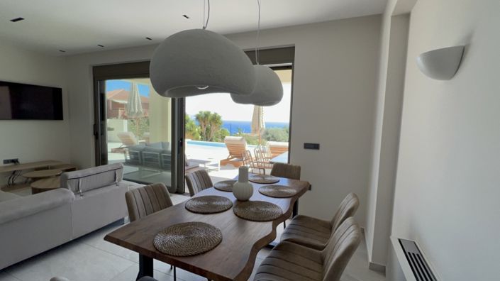 Image No.17-3 Bed Villa for sale