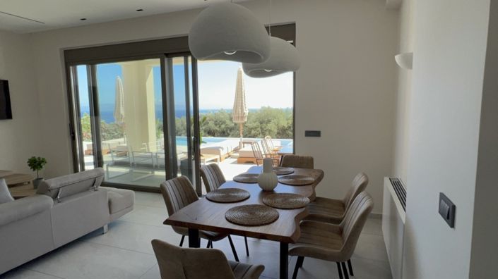 Image No.18-3 Bed Villa for sale