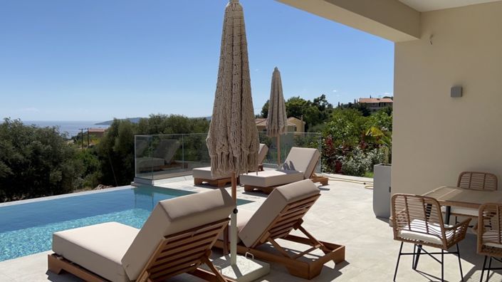 Image No.2-3 Bed Villa for sale