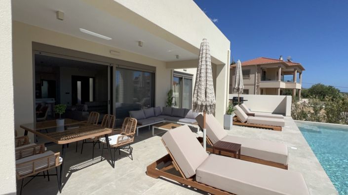 Image No.8-3 Bed Villa for sale