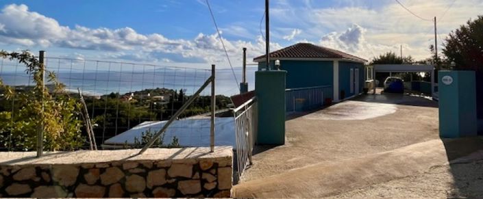 Image No.17-3 Bed Property for sale