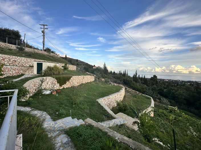 Image No.20-3 Bed Property for sale