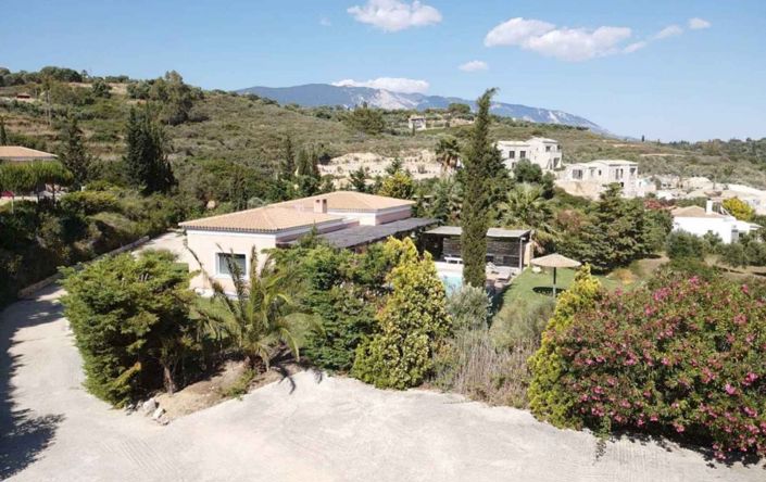 Image No.11-3 Bed Villa for sale