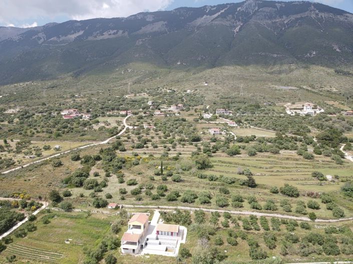 Image No.10-2 Bed House for sale