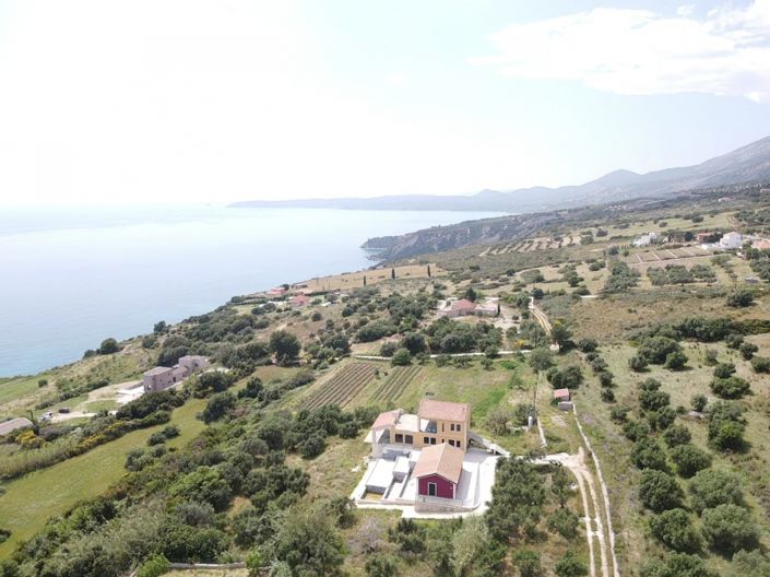 Image No.13-2 Bed House for sale