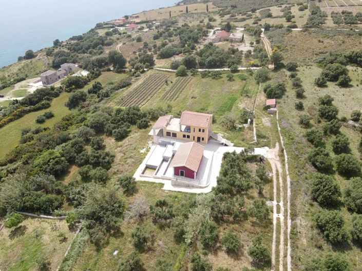 Image No.15-2 Bed House for sale