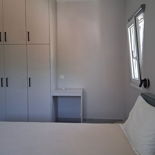 Image No.10-4 Bed House for sale