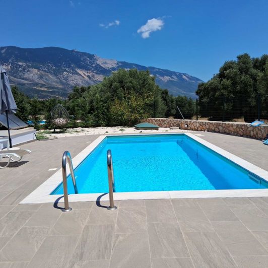 Image No.16-4 Bed House for sale