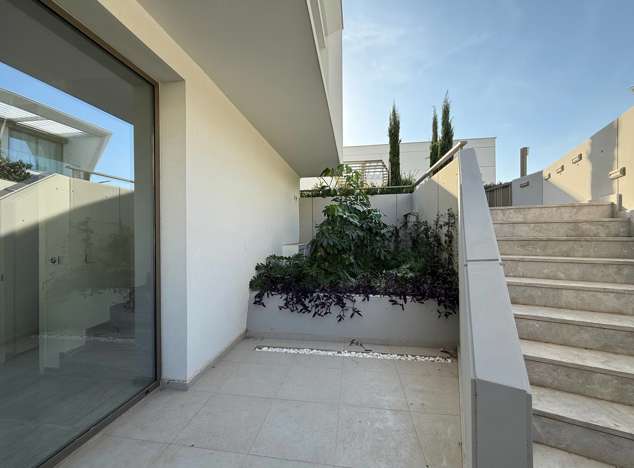 Image No.27-4 Bed Villa for sale