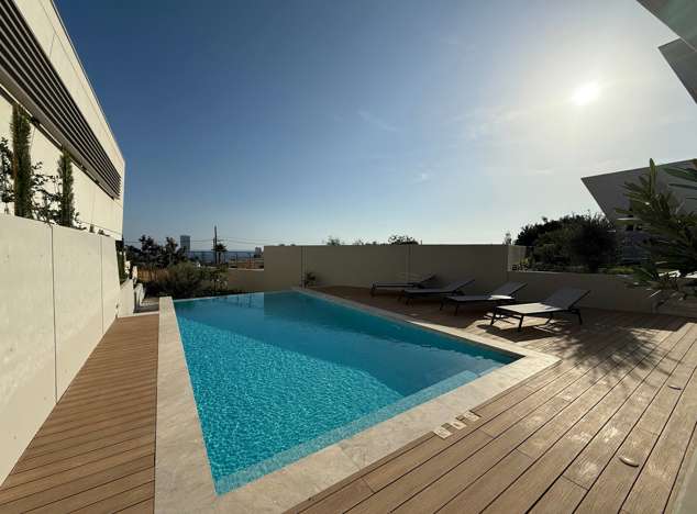 Image No.28-4 Bed Villa for sale