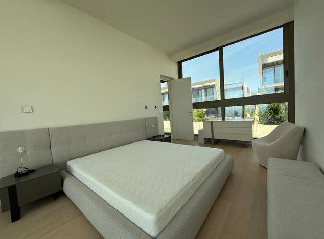 Image No.6-4 Bed Villa for sale