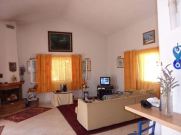 big1-16216936
