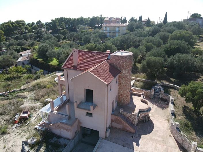 Image No.1-3 Bed Property for sale