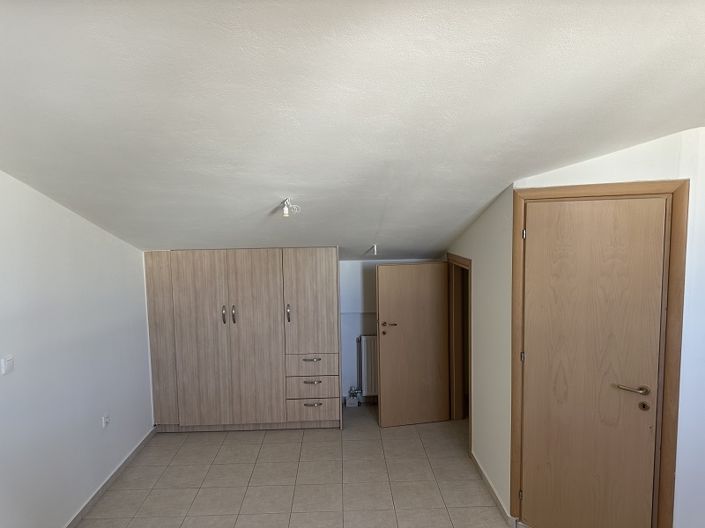 Image No.15-3 Bed Apartment for sale