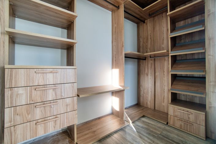 Image No.13-3 Bed House for sale