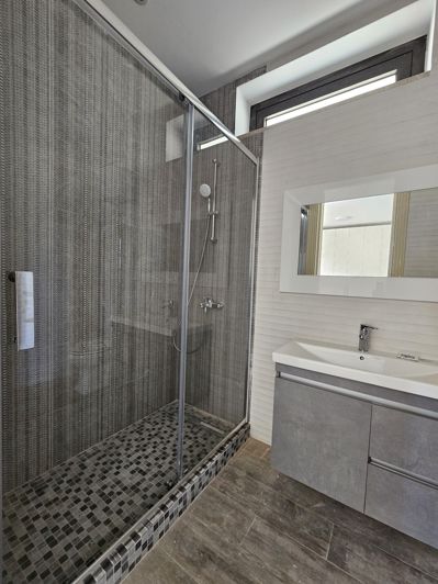 Image No.33-3 Bed House for sale