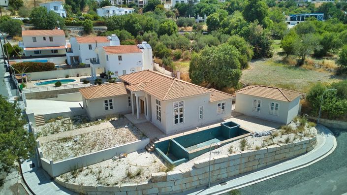 Image No.5-3 Bed House for sale