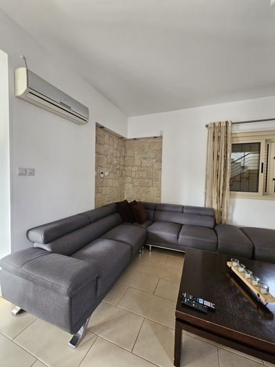 Image No.16-3 Bed House for sale