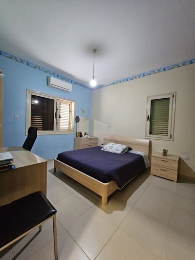 Image No.30-3 Bed House for sale